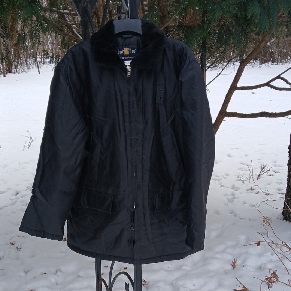 LAW PRO QUARTERMASTER WATERPROOF JACKET Sz M